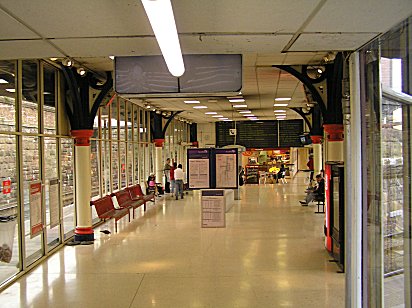 Dundee railway station